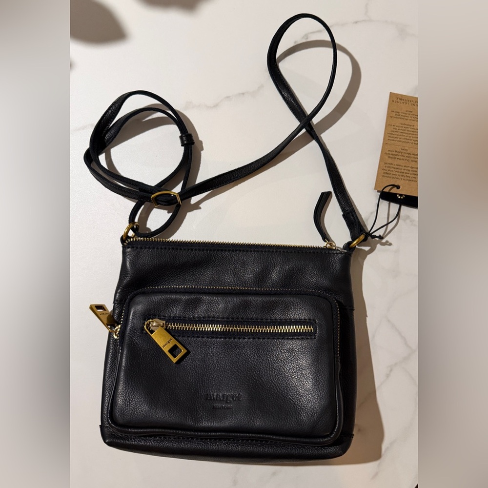 margot
NEW YORK Peyton Crossbody in Black - Picture 4 of 5